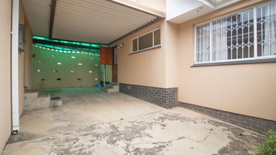 4 Bedroom Property for Sale in Amalinda Eastern Cape